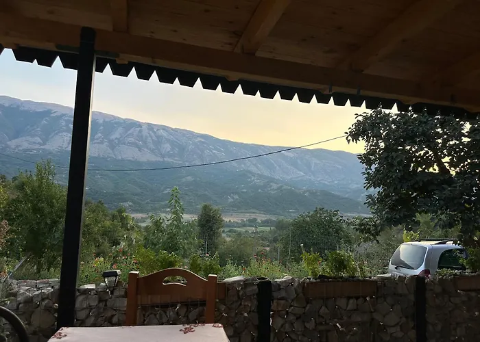 Stone House Casa vacanze Kelcyre