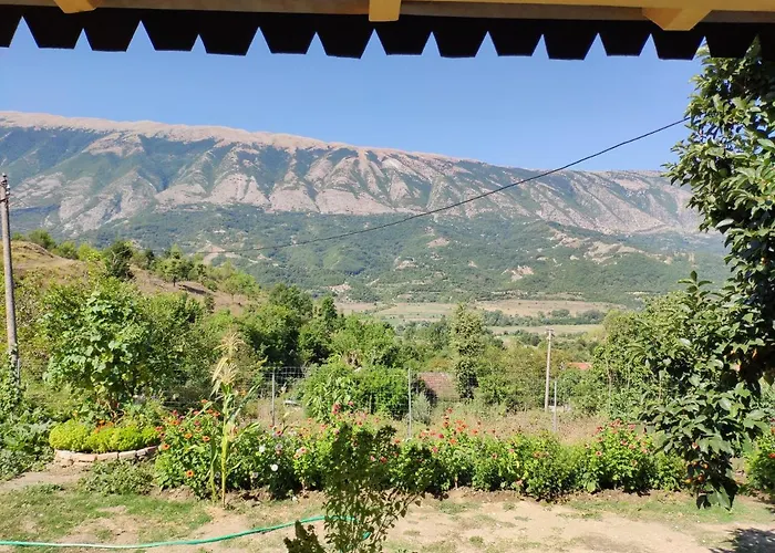 Stone House 度假居 *